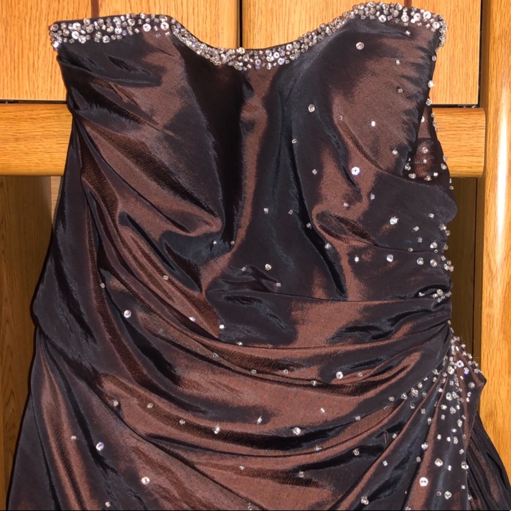 Prom Dress - Picture 3 of 9